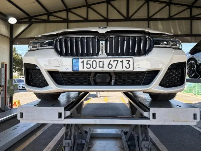 2023 BMW 5-Series 530i M Sport Package