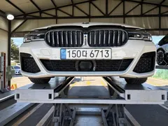 2023 BMW 5-Series 530i M Sport Package — фото 7