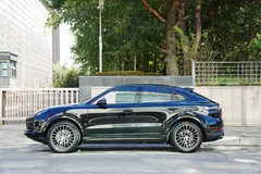 2023 Porsche Cayenne 3.0 COUPE PLATINUM EDITION — фото 6