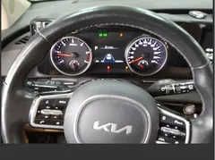 2023 Kia Carnival Diesel 9-Seater Prestige — фото 4