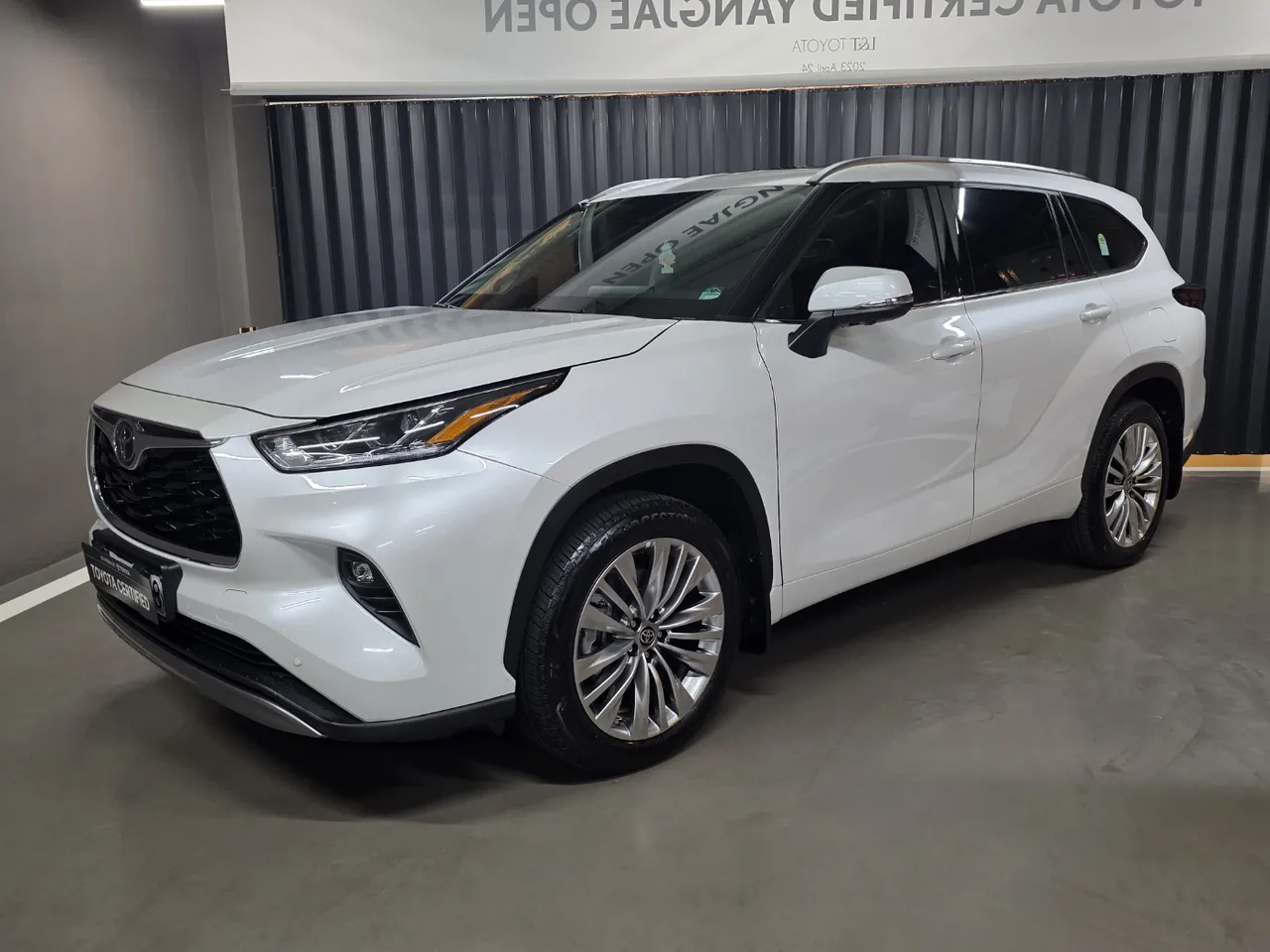 2025 Toyota Highlander 2.5 4WD Platimum