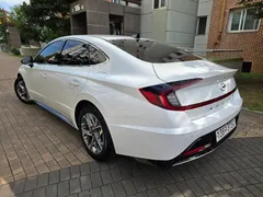 2022 Hyundai Sonata 2.0 — фото 4