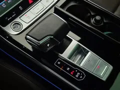 2021 Audi A8 55 TFSI Quattro Premium LWB — фото 8