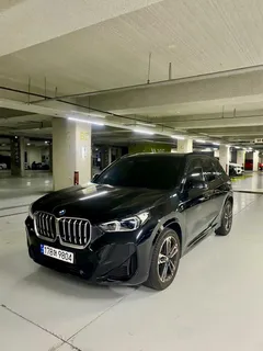 2023 BMW X1 sDrive 20i M Sport — фото 16