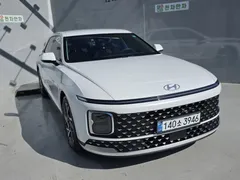 2023 Hyundai Grandeur 2,5 Gasoline 2WD — фото 3