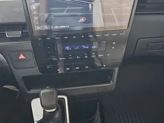 2024 Hyundai Staria L3.5 Cargo 3-Seater — фото 17