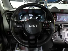 2023 Kia Ray Prestige — фото 10