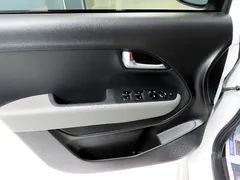 2023 Kia Ray Prestige — фото 18