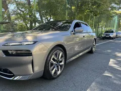 2023 BMW 7-Series 740i sDrive Design Pure Excellence Individual — фото 11