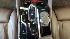 2022 BMW 5-Series 530i M Sport Package — фото 9
