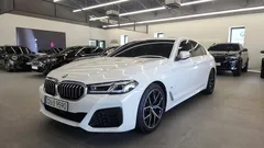 2022 BMW 5-Series 530i M Sport Package — фото 11
