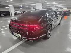 2023 Genesis G90 Gasoline 3.5 Turbo AWD — фото 3