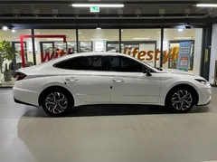 2022 Hyundai Sonata 2.0 — фото 3