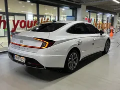 2022 Hyundai Sonata 2.0 — фото 4