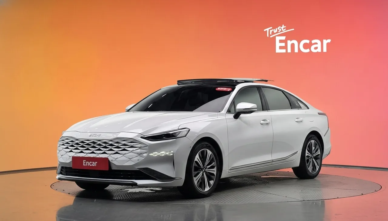2023 Kia K8 Signature