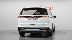2023 Kia Carnival Gasoline 9-Seater Prestige — фото 4
