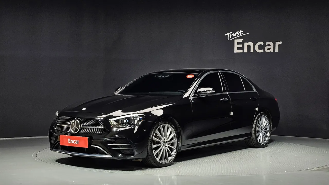 2022 Mercedes-Benz E-Class E350 4MATIC AMG Line