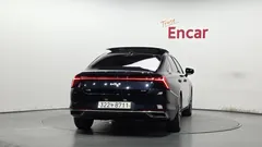 2023 Kia K8 Signature — фото 4
