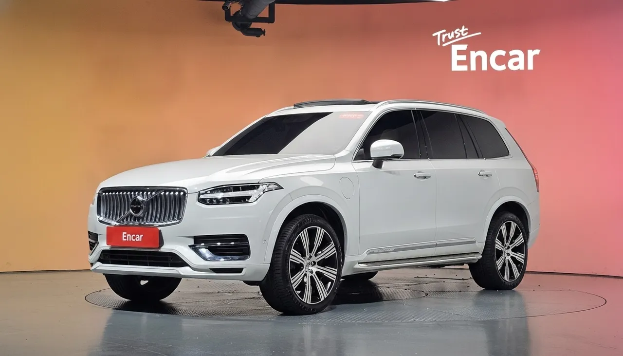 2022 Volvo XC90 T8 Ultimate Bright Hybrid