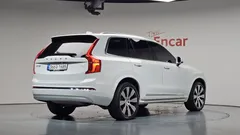 2022 Volvo XC90 T8 Ultimate Bright Hybrid — фото 2