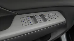 2023 Hyundai Kona Premium — фото 20