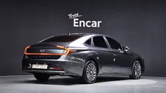 2023 Hyundai Sonata Premium Plus — фото 2