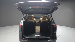2023 Kia Carnival Diesel 9-Seater Noblesse — фото 20