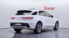 2023 Genesis GV70 2.5T Gasoline 2WD — фото 2