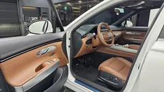 2023 Genesis GV70 2.5T Gasoline 2WD — фото 10