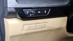 2023 Kia Carnival Diesel 9-Seater Noblesse — фото 17