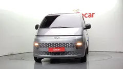 2023 Hyundai Staria Cargo 3-Seater — фото 3