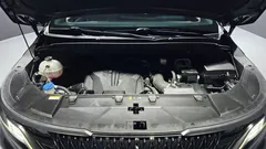 2022 Kia Carnival Gasoline 9-Seater Hi-Limousine — фото 6