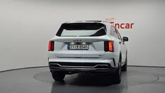 2023 Kia Sorento HEV 1.6 2WD — фото 4