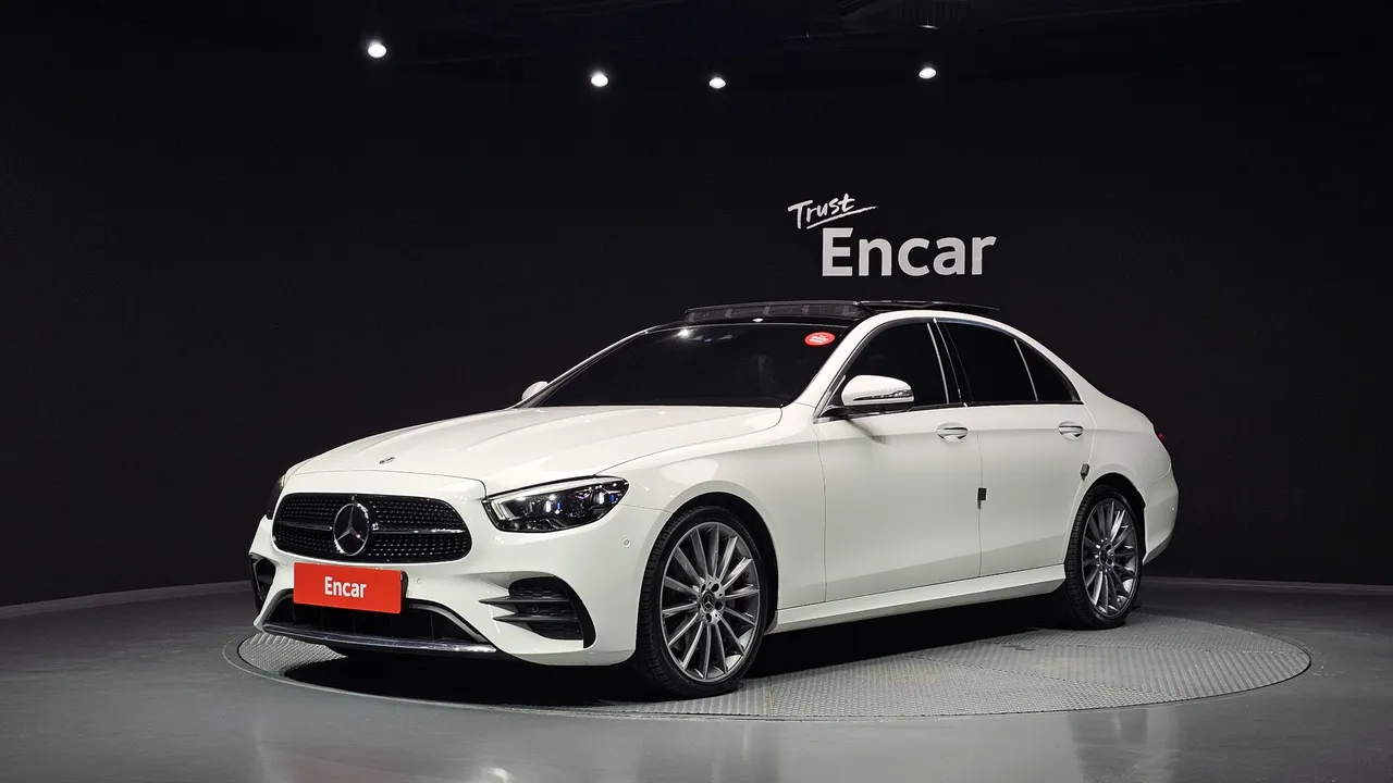 2022 Mercedes-Benz E-Class E350 4MATIC AMG Line