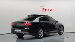 2022 Volkswagen Passat 2.0 TDI Prestige — фото 2