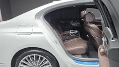 2022 BMW 7-Series 740d xDrive Design Pure Excellence — фото 11