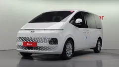 2022 Hyundai Staria Cargo 5-Seater — фото 1