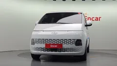 2022 Hyundai Staria Cargo 5-Seater — фото 3