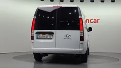 2022 Hyundai Staria Cargo 5-Seater — фото 4