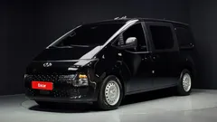 2022 Hyundai Staria Cargo 5-Seater — фото 1