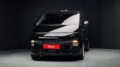 2022 Hyundai Staria Cargo 5-Seater — фото 3