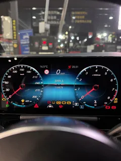 2023 Mercedes-Benz GLA-Class GLA45 AMG 4MATIC+ — фото 11