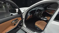 2022 BMW 3-Series 320d M Sport — фото 10
