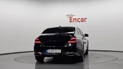 2022 Genesis G70 Gasoline 2.0T 2WD — фото 4