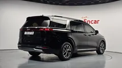 2023 Kia Carnival Diesel 9-Seater Noblesse — фото 2