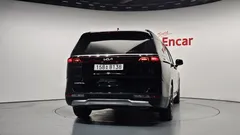 2023 Kia Carnival Diesel 9-Seater Noblesse — фото 4