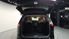 2023 Kia Carnival Diesel 9-Seater Noblesse — фото 20