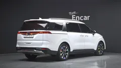 2023 Kia Carnival Diesel 9-Seater Noblesse — фото 2
