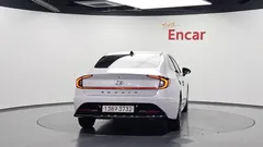 2023 Hyundai Sonata 2.0 — фото 4