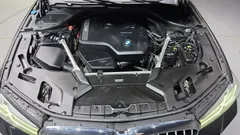 2022 BMW 5-Series 530i M Sport Package — фото 6